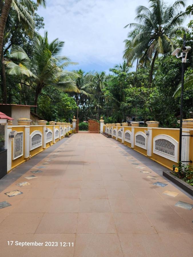 Aparthotel The Royal Oasis Goa Majorda Exterior foto